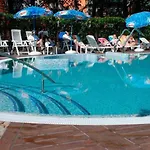 Hotel Bisesti ***s