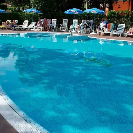 Hotel Bisesti ***s 3*