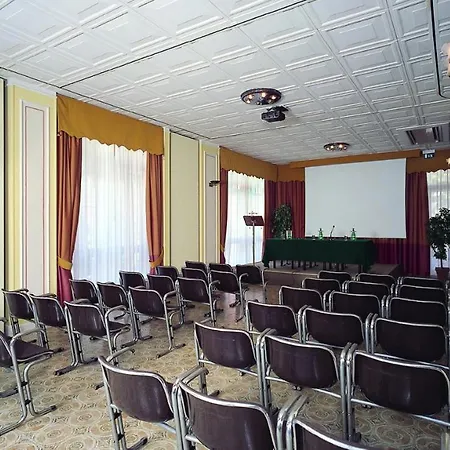 Hotel Bisesti ***s 3*