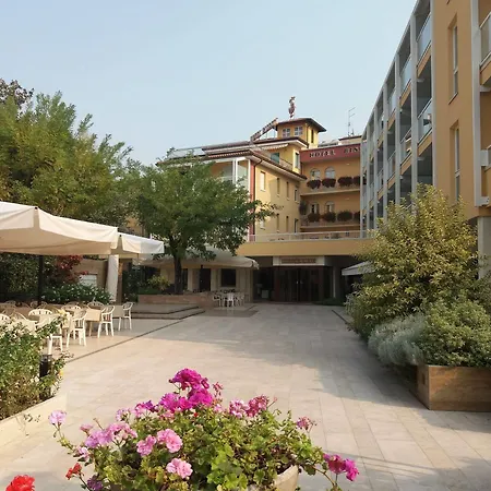 Bisesti ***s Hotel 3*
