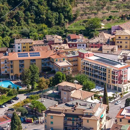 Hotel Bisesti ***s 3*