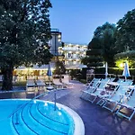 Hotel Bisesti ***s Garda (Verona)