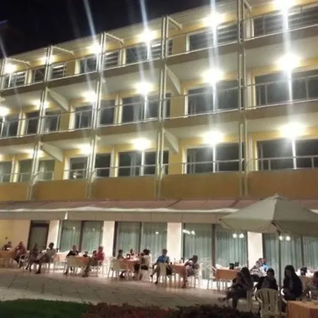 Bisesti ***s גארדה