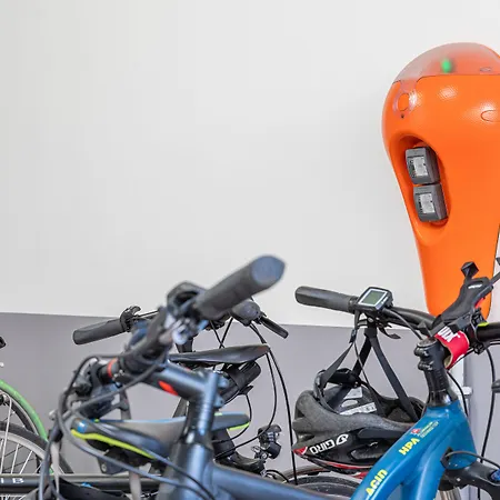 Bisesti ***s Отель Гарда