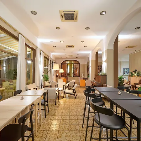 Bisesti ***s Отель Гарда