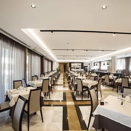 Bisesti ***s Hotel 3*