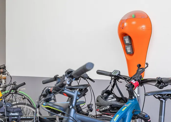 Bisesti ***s Hotel Garda (Verona)