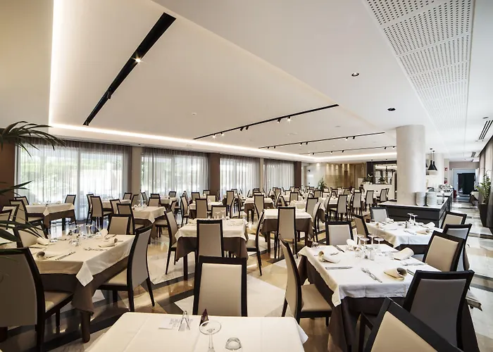 Bisesti ***s Otel 3*